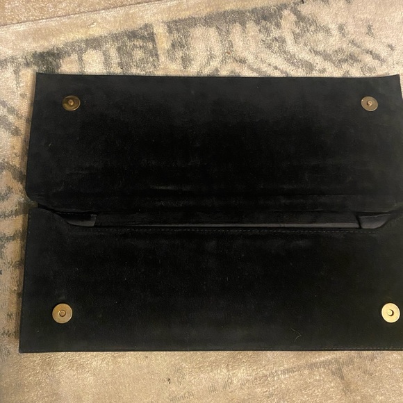 Tu-Khan Vintage Black microsuede clutch - Picture 4 of 6